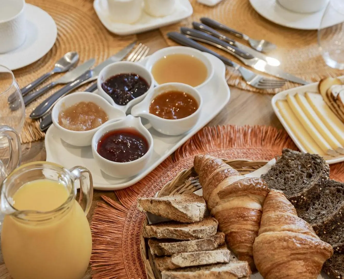 Chambres D Hotes Ysalice Merlas Bed & Breakfast